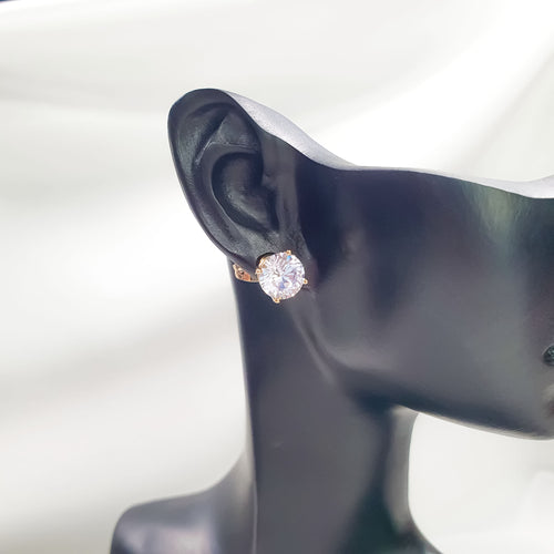 Klasiski 8.5 mm auskari ar 18K zelta pārklājumu un četru zariņu stiprinājumu