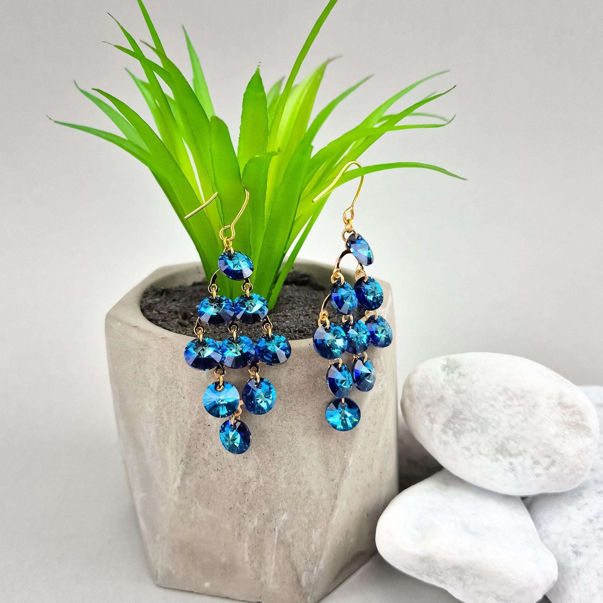 Vakara stila sieviešu rota ar 18K zelta pārklājumu un āķīša aizdari