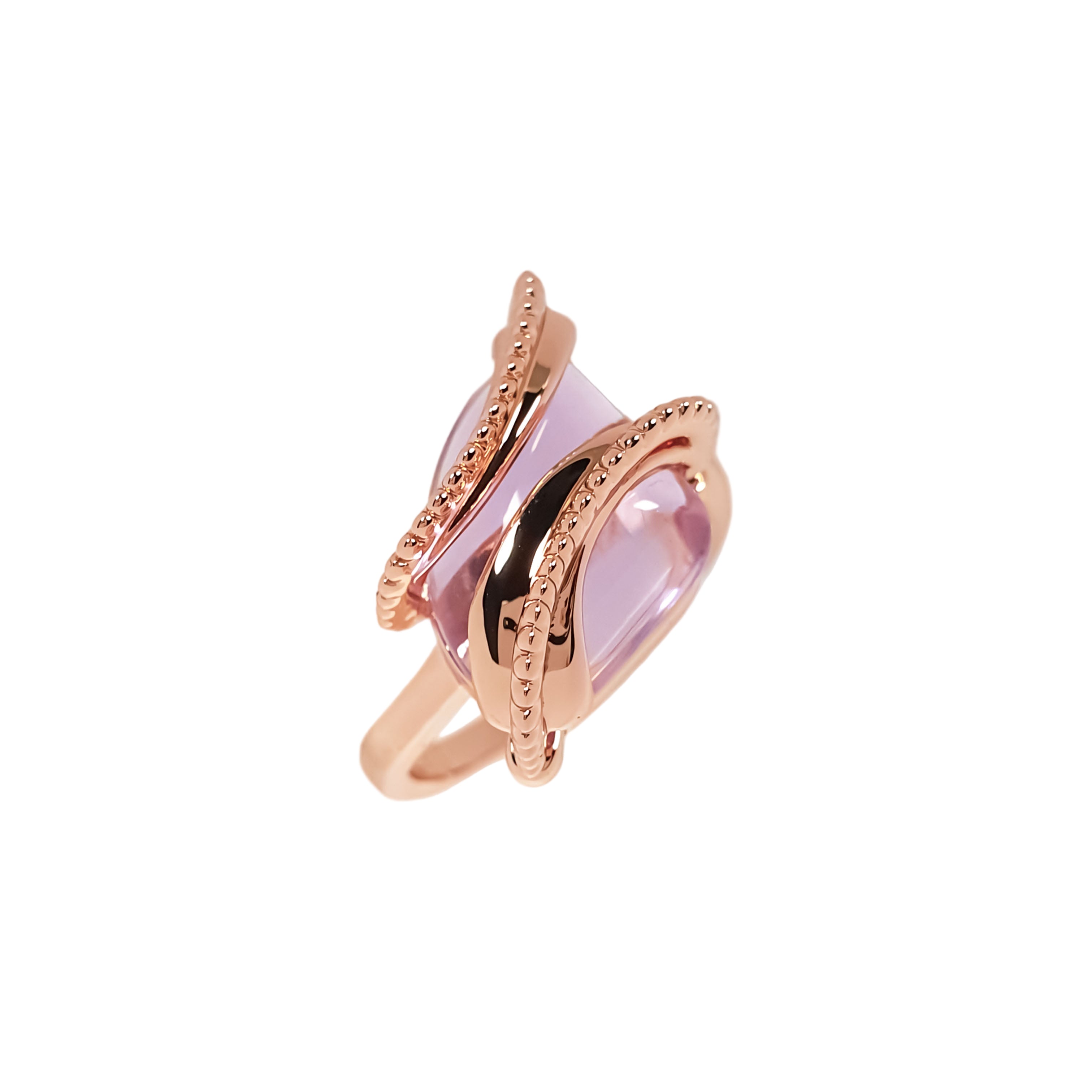 Gredzens ar rozā kristālu un reljefu apdari