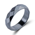 Gredzens no hematīta ar frezētu virsmu un ģeometrisku dizainu