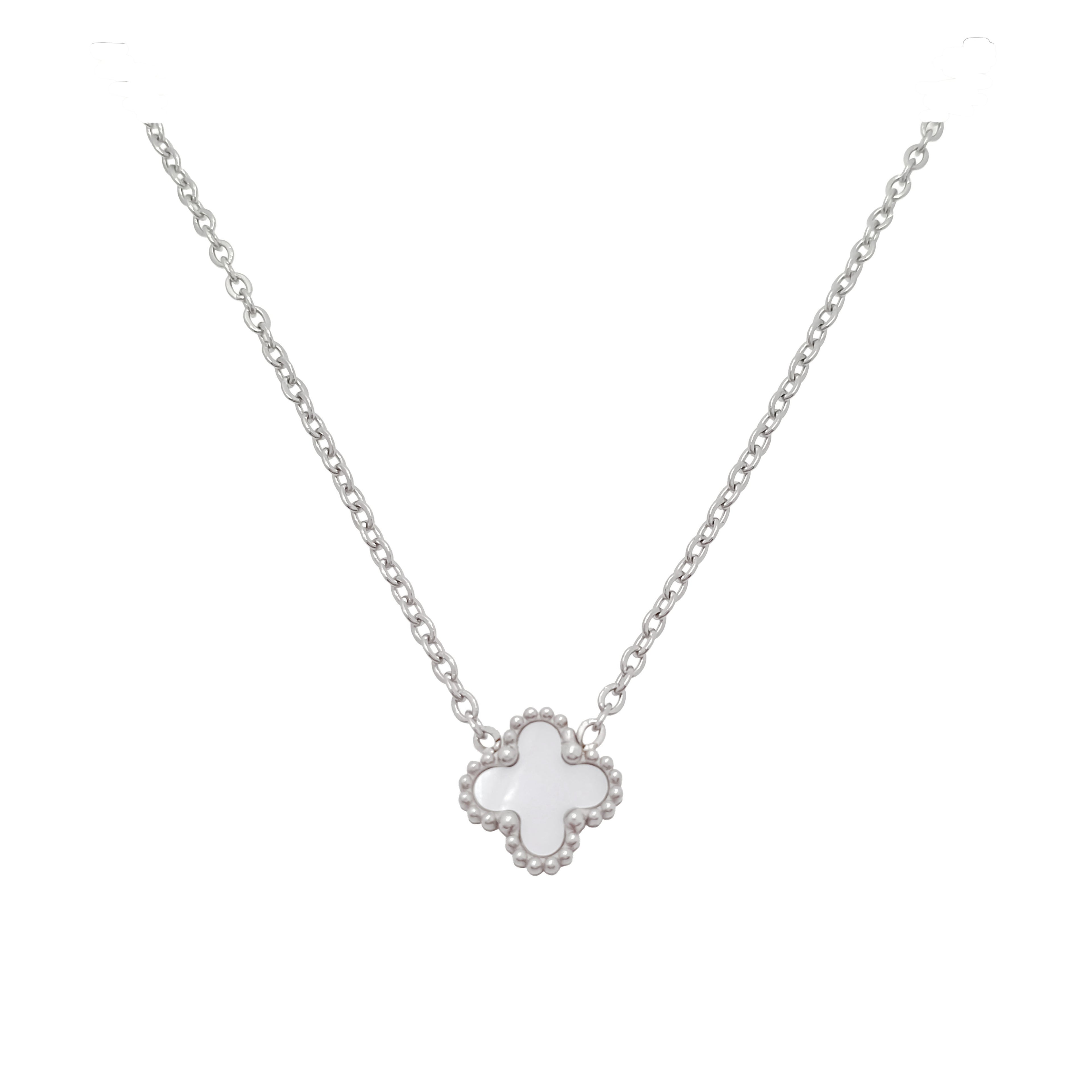 Kaklarota ar baltu āboliņa formas elementu ķēdes centrā