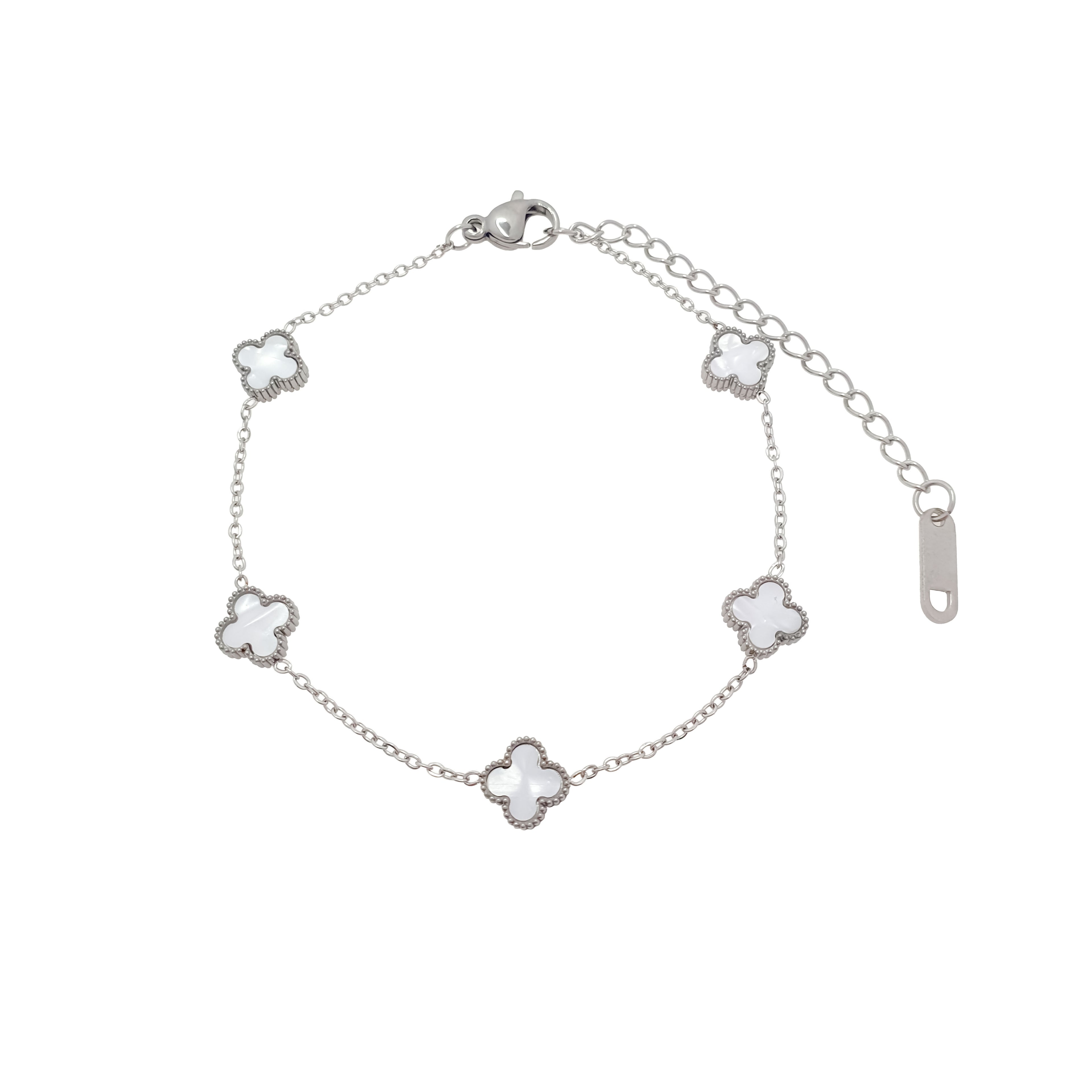 Sudraba toņa rokassprādze ar baltiem emaljas āboliņiem